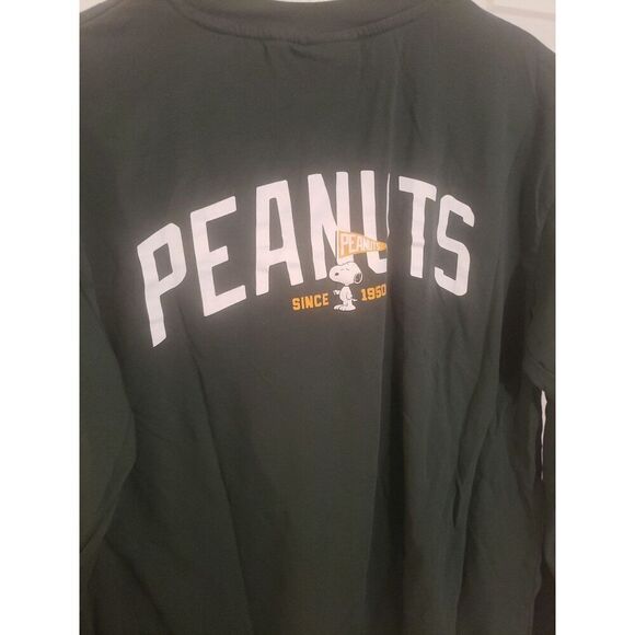 Long sleeve peanuts shirt size small - Picture 5 of 6